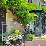 Hotel La Flambee 3*