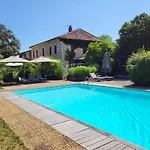 Hotel La Flambee 3*