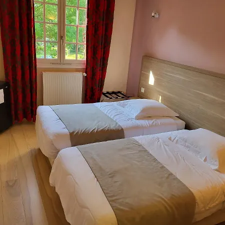 La Flambee Hotel