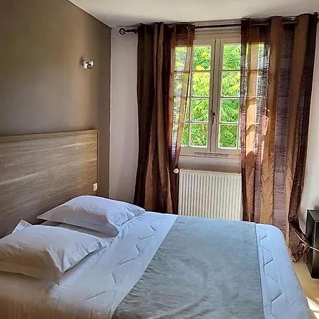 La Flambee Hotel