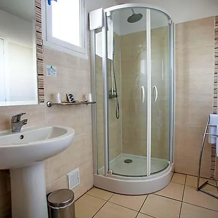 La Flambee Hotel