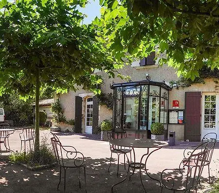 מלון La Flambee 3*